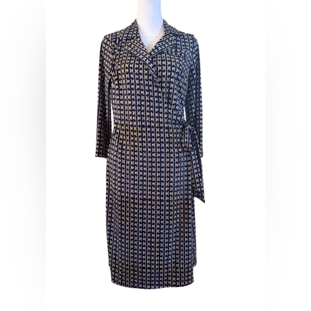 Geometric Print Wrap Dress